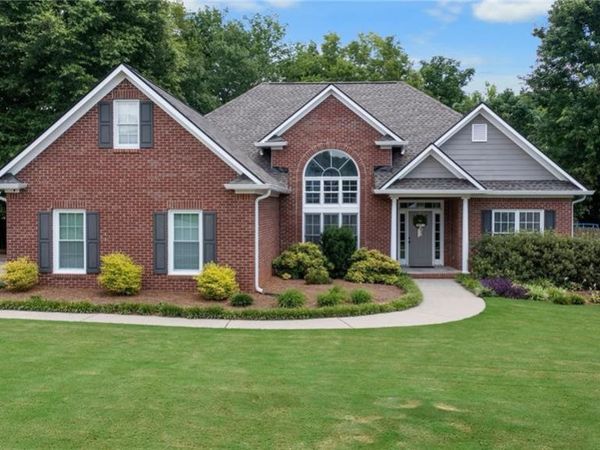 28 Priory Club Drive NW, Cartersville, GA 30120