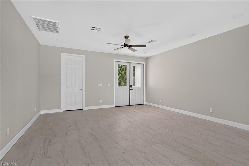 3027 2nd St, Fort Myers, FL 33916 Photo