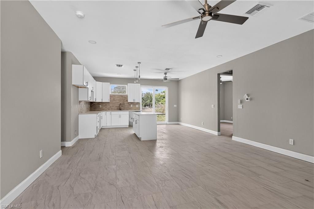 3027 2nd St, Fort Myers, FL 33916 Photo