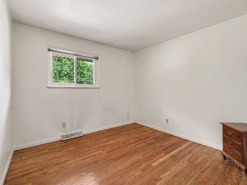 6099 Lagrange Lane, Green Township, OH 45239 Photo 19