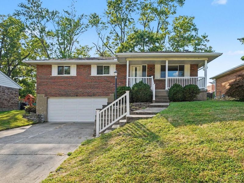 6099 Lagrange Lane, Green Township, OH 45239 Photo 2
