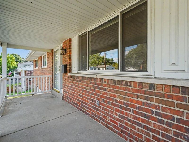6099 Lagrange Lane, Green Township, OH 45239 Photo 5