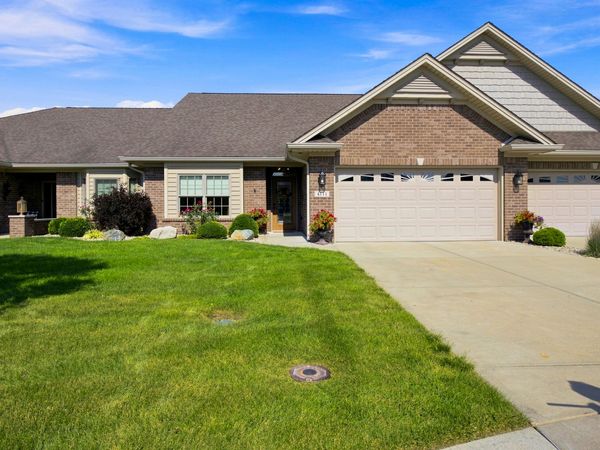 4111 Melbourne Drive, Columbus, IN 47203