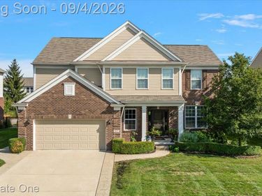 15817 Diamante Drive, Macomb Township, Mi 48044