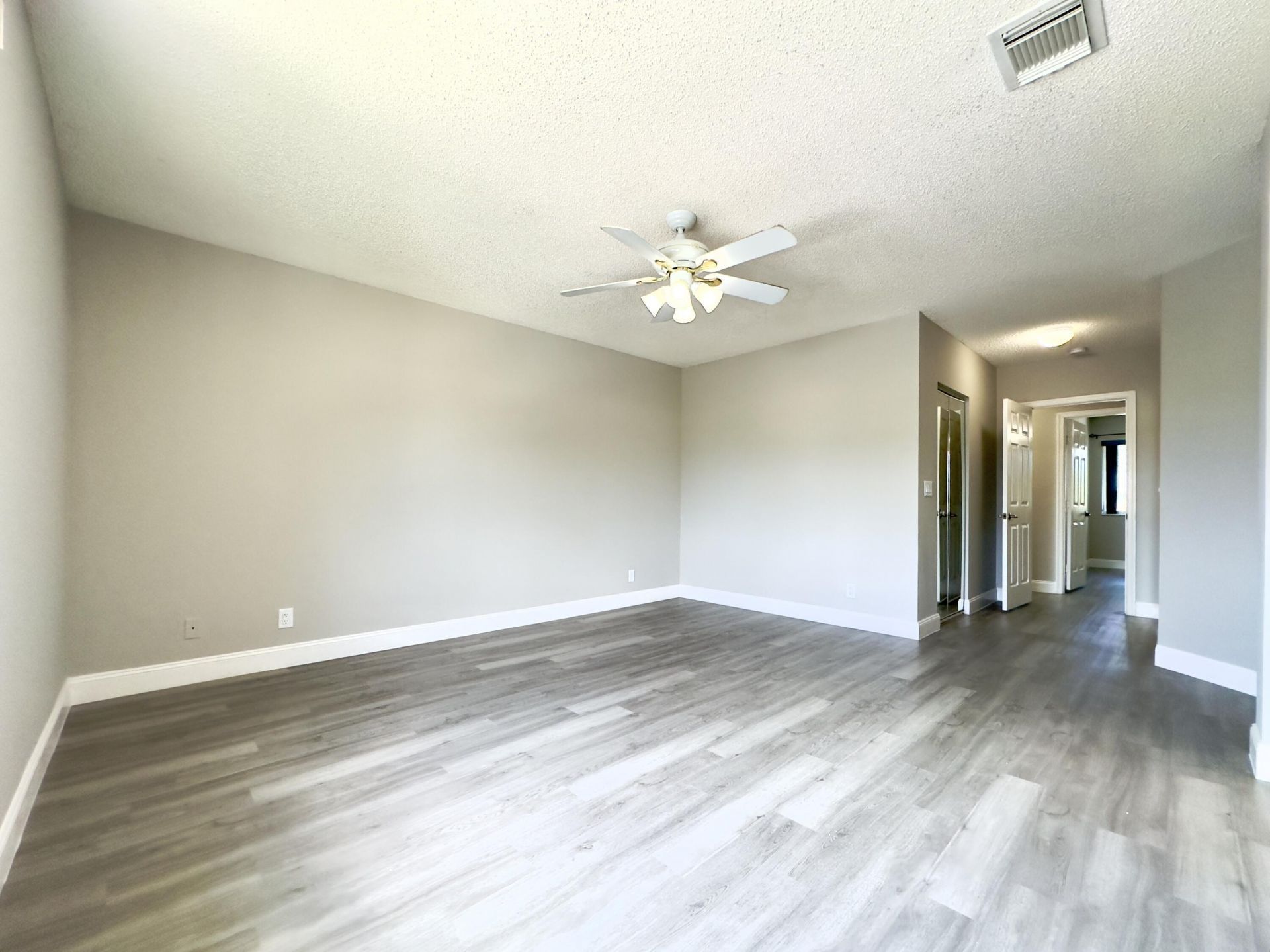 1118 Fosters Mill Drive, Boynton Beach, FL 33436 Photo