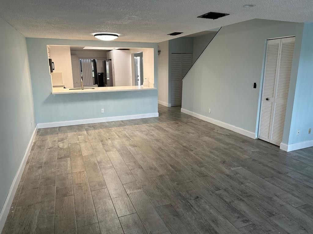 4617 NW 90th Avenue, Sunrise, FL 33351 Photo