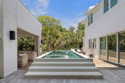 1616 Poe Avenue photo 4