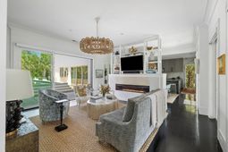 1616 Poe Avenue photo 4