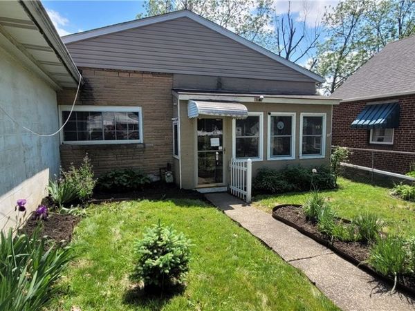 826 Reed , Akron, OH 44306