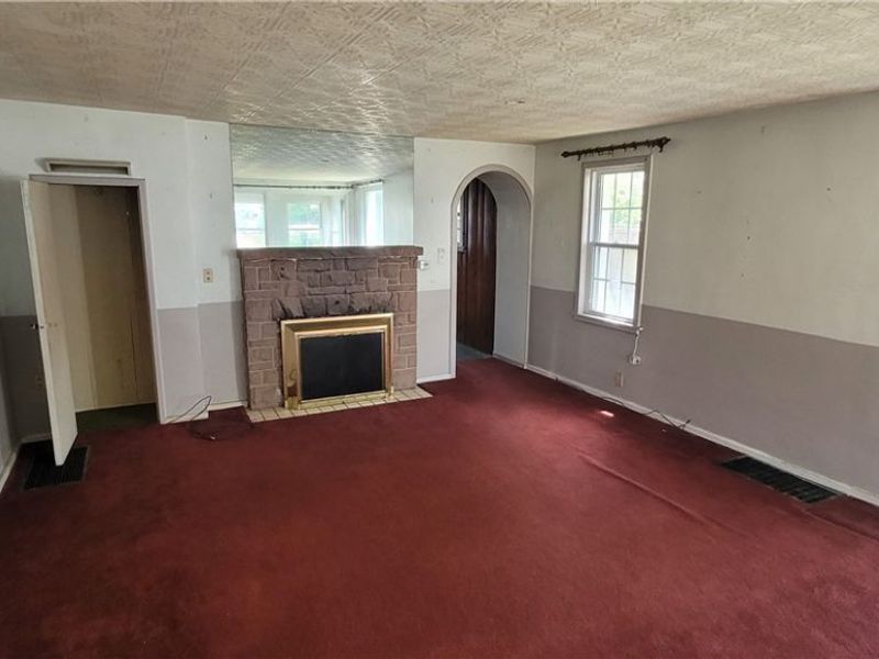 826 Reed, Akron, OH 44306 Photo 4