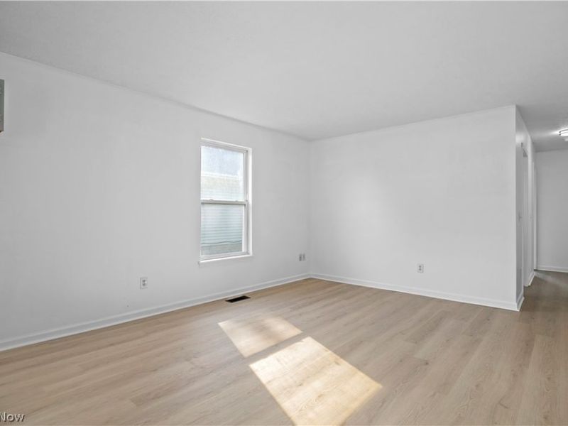 121 Parmely Avenue, Elyria, OH 44035 Photo 10