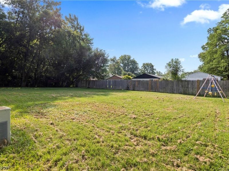 121 Parmely Avenue, Elyria, OH 44035 Photo 30