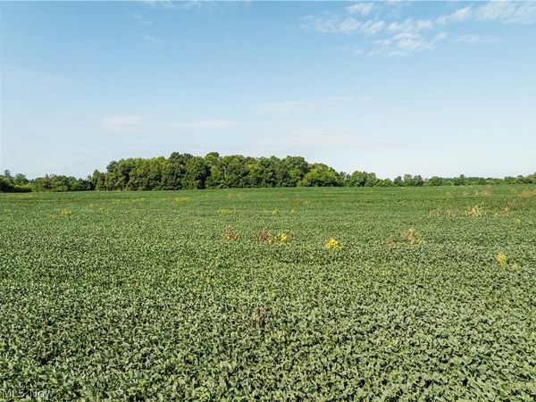 Sycamore Road , Centerburg, OH 43011