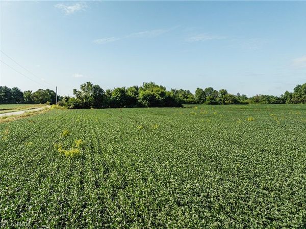 Perry Road , Centerburg, OH 43011