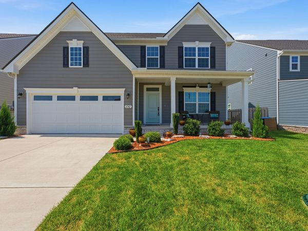 6542 Outlook Dr, Murfreesboro, TN 37128