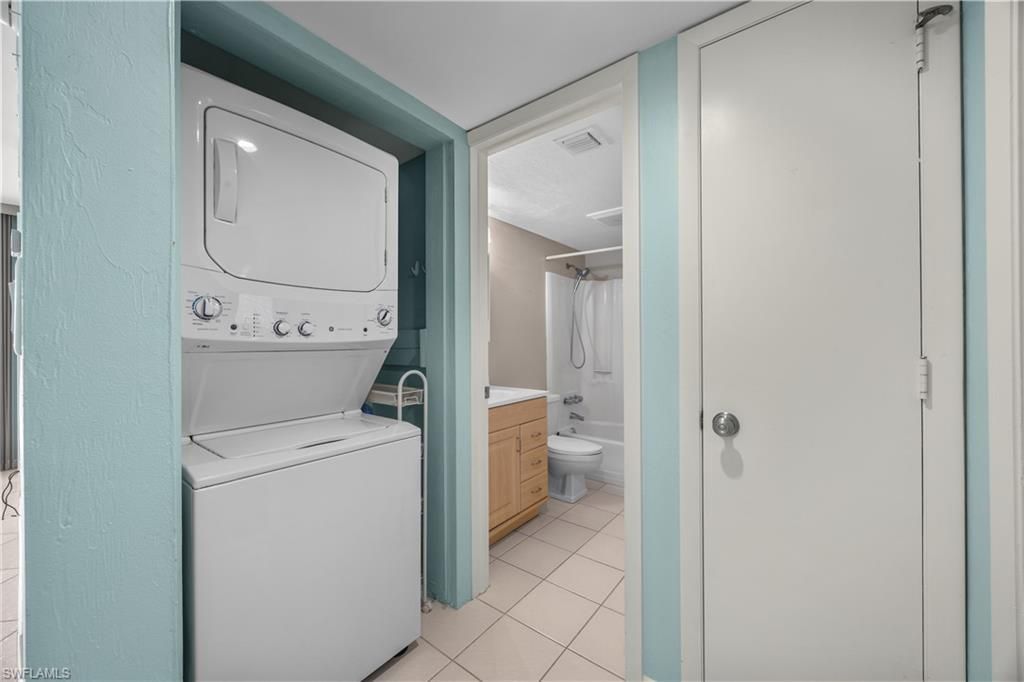 1004 Manatee Rd , Unit H206, Naples, FL 34114 Photo