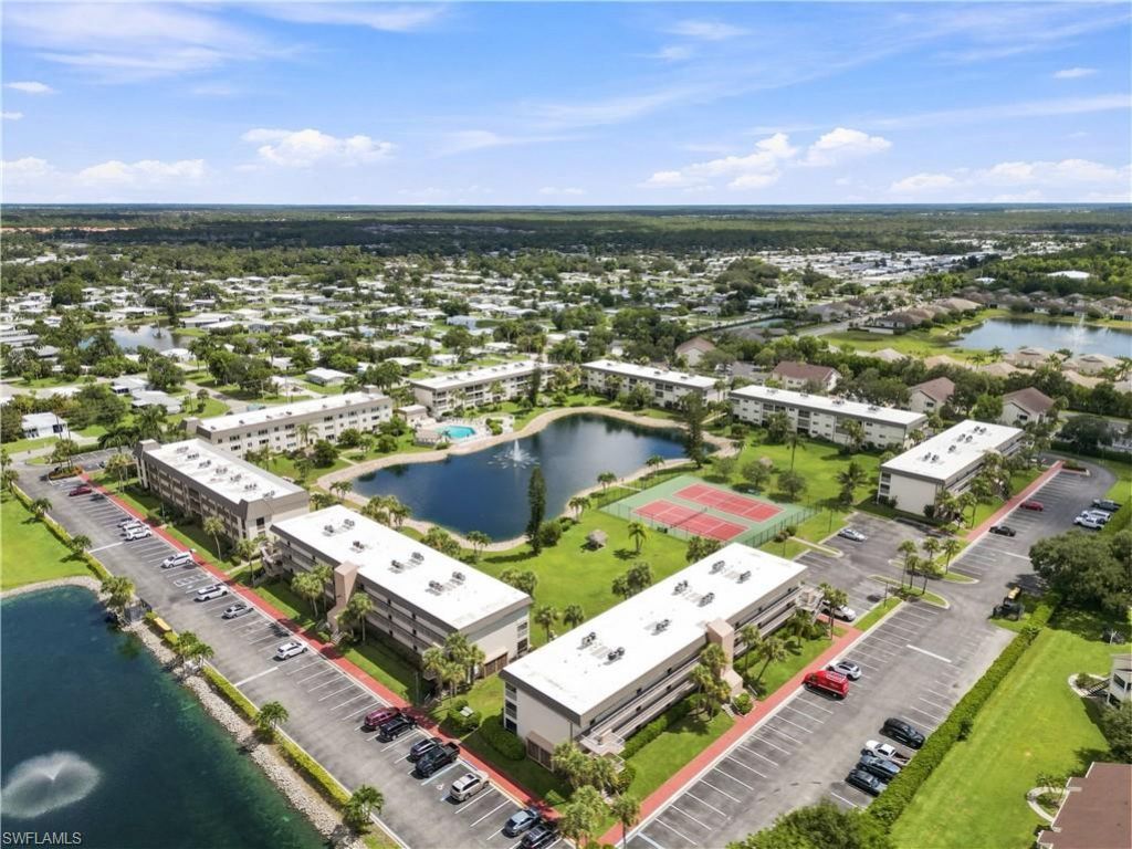 1004 Manatee Rd , Unit H206, Naples, FL 34114 Photo