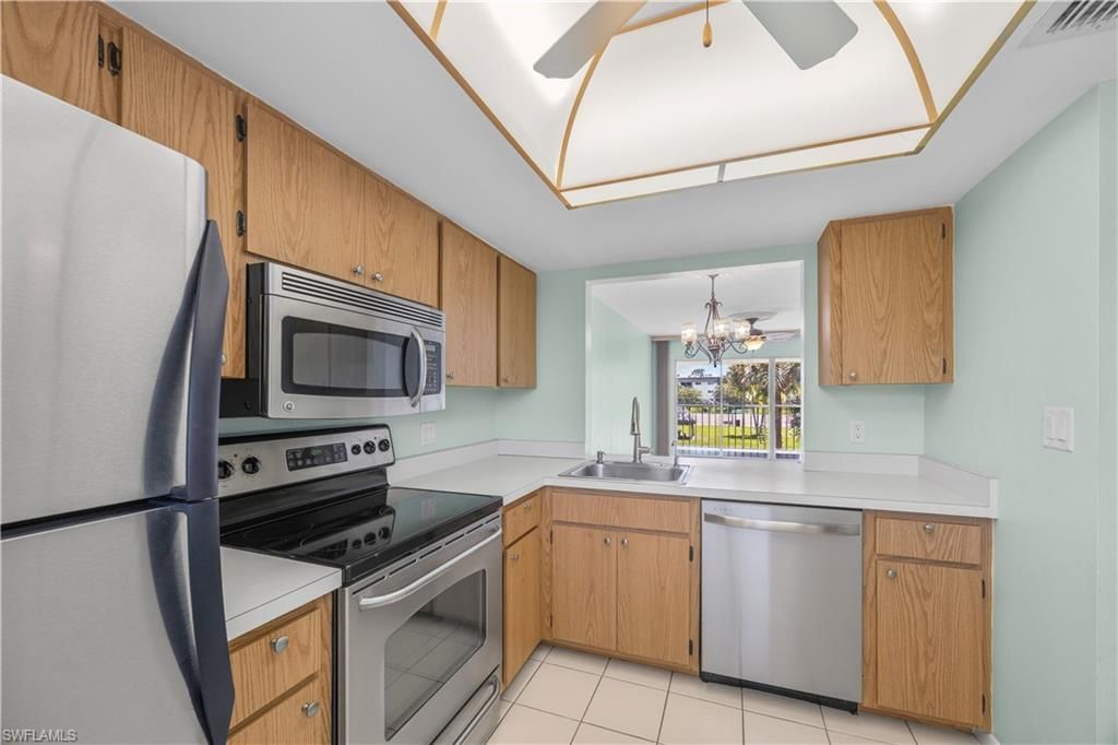 1004 Manatee Rd , Unit H206, Naples, FL 34114 Photo