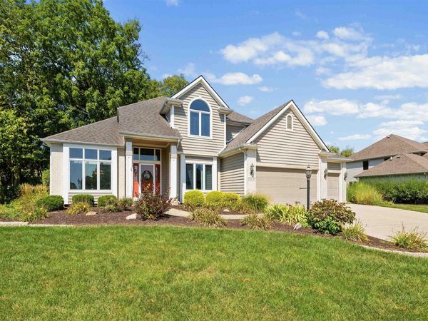 13207 Hammerhill Way, Fort Wayne, IN 46845