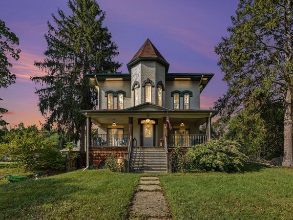 405 Cedar, Albion, MI 49224