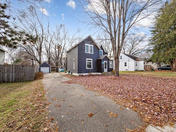 15 14th Street NE, Faribault, MN 55021