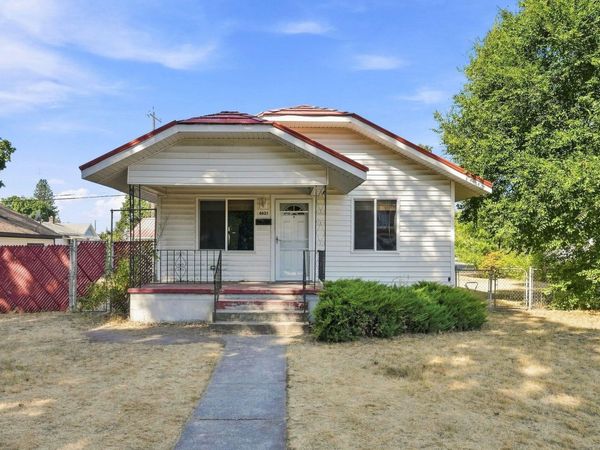 4621 N Post St, Spokane, WA 99205