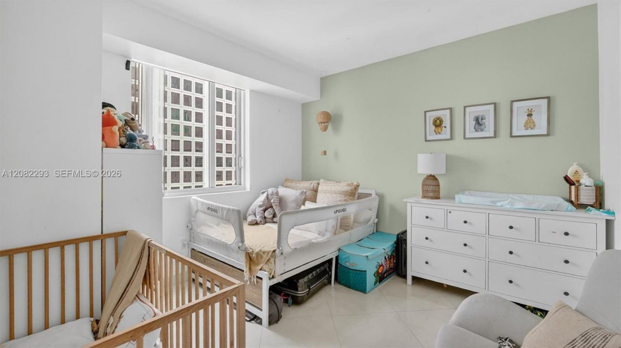 500 Brickell Ave , Unit 4102, Miami, FL 33131 Photo