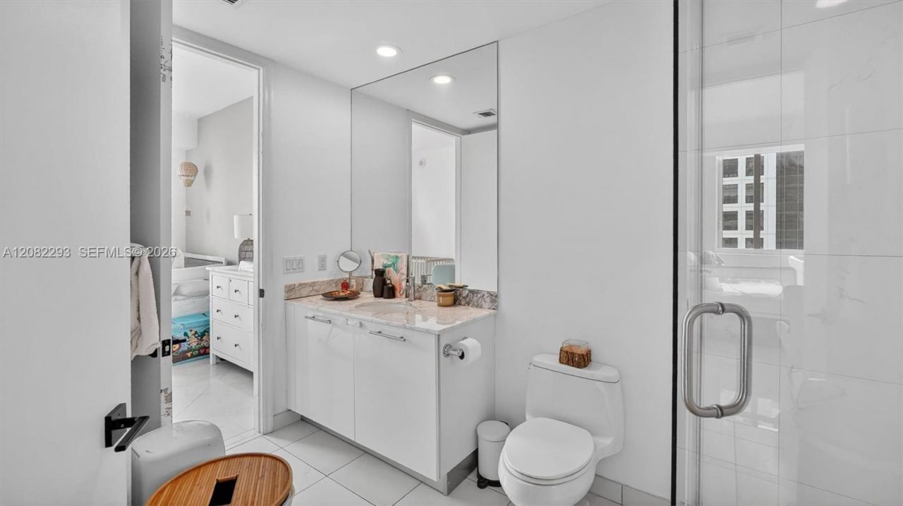 500 Brickell Ave , Unit 4102, Miami, FL 33131 Photo