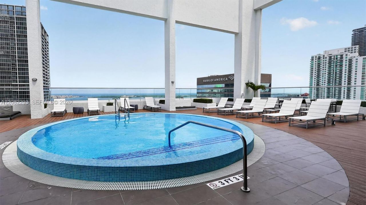 500 Brickell Ave , Unit 4102, Miami, FL 33131 Photo