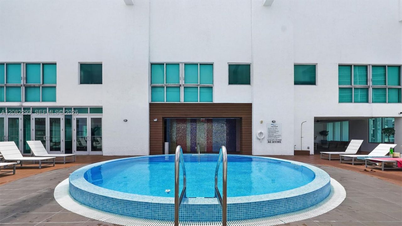 500 Brickell Ave , Unit 4102, Miami, FL 33131 Photo