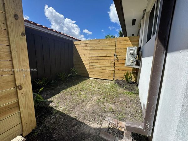 15620 SW 146th Ave , Miami, FL 33177