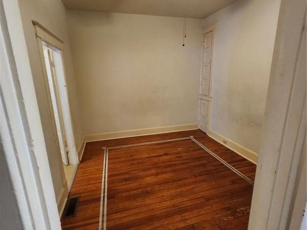 2705 College, Alton, IL 62062