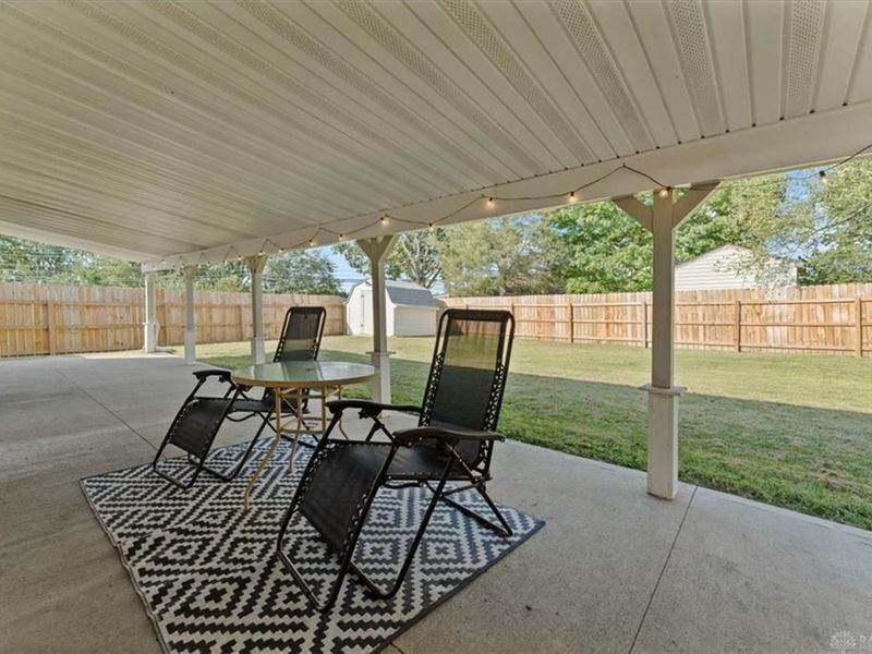125 E Doris Drive, Fairborn, OH 45324 Photo 33