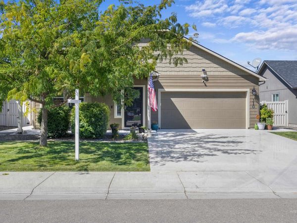 310 S Voyage Ave, Caldwell, ID 83605
