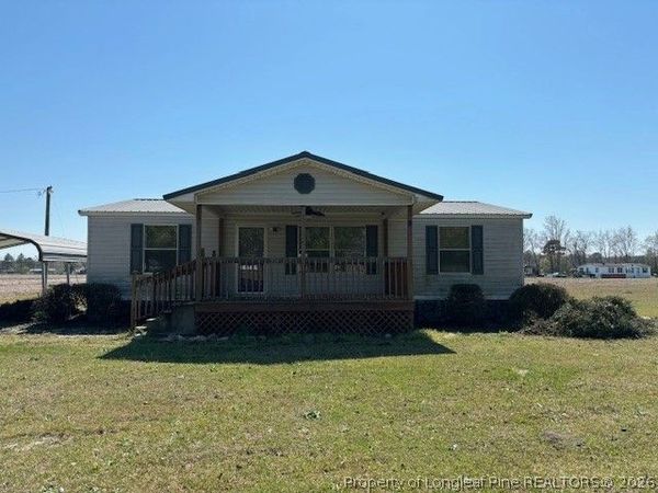 930 Island Grove Road, Maxton, NC 28364