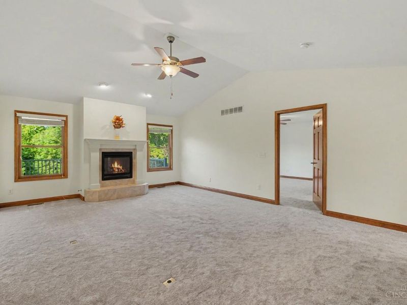 8261 Whispering Valley Drive, Colerain Township, OH 45247 Photo 10