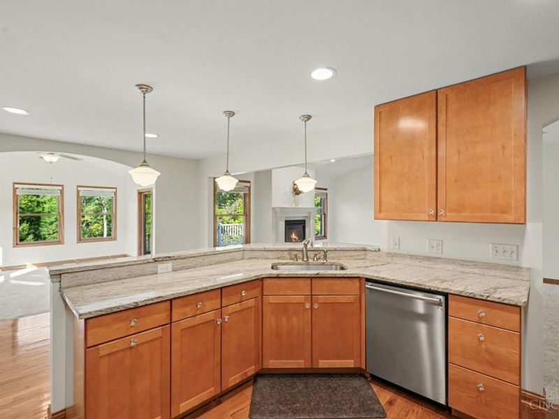 8261 Whispering Valley Drive, Colerain Township, OH 45247 Photo 14