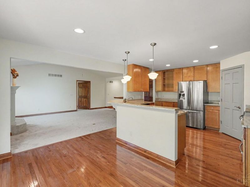 8261 Whispering Valley Drive, Colerain Township, OH 45247 Photo 18