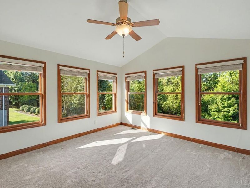 8261 Whispering Valley Drive, Colerain Township, OH 45247 Photo 19