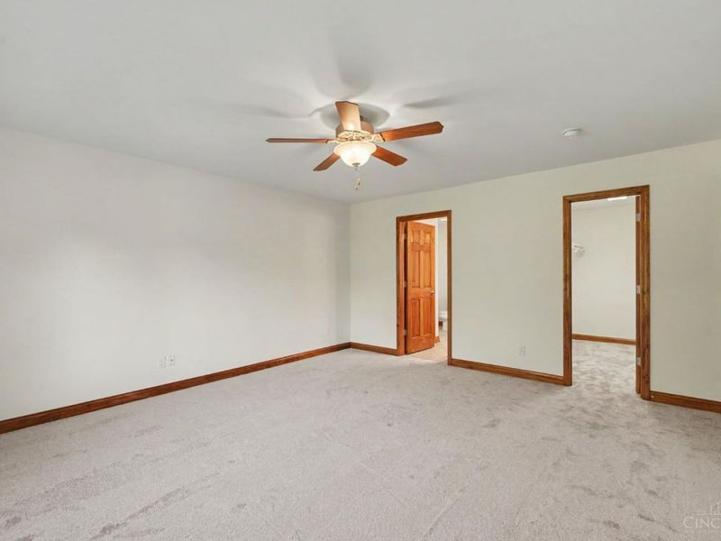 8261 Whispering Valley Drive, Colerain Township, OH 45247 Photo 23