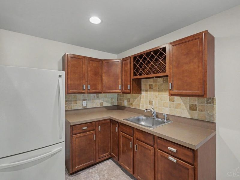 8261 Whispering Valley Drive, Colerain Township, OH 45247 Photo 31