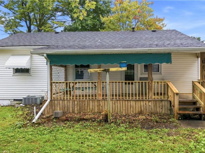 682 Burdie Drive, Hubbard, OH 44425 Photo 26