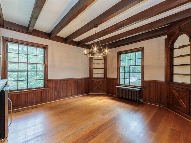 2548 Charney Road, University Heights, OH 44118 Photo 13