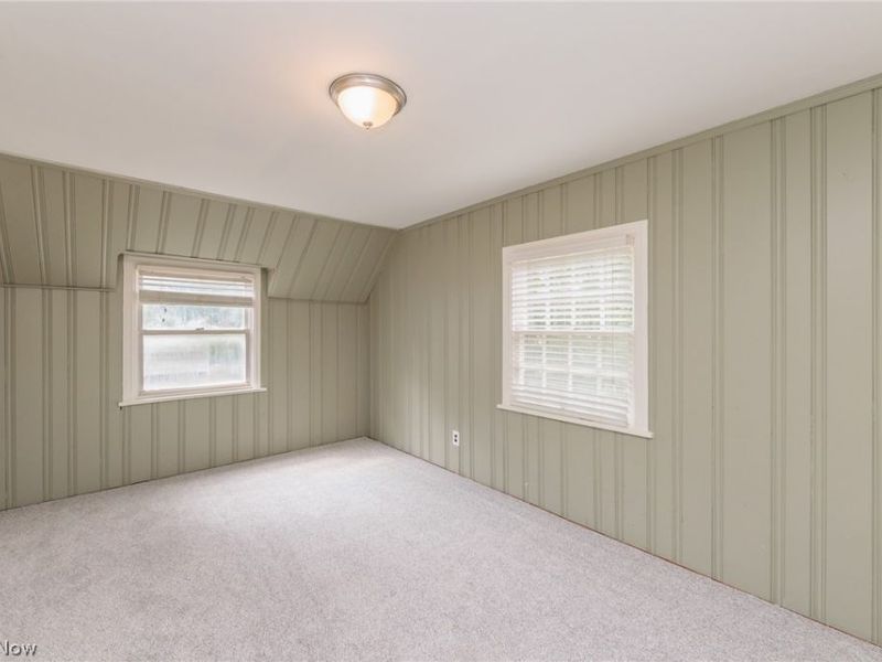 2548 Charney Road, University Heights, OH 44118 Photo 32