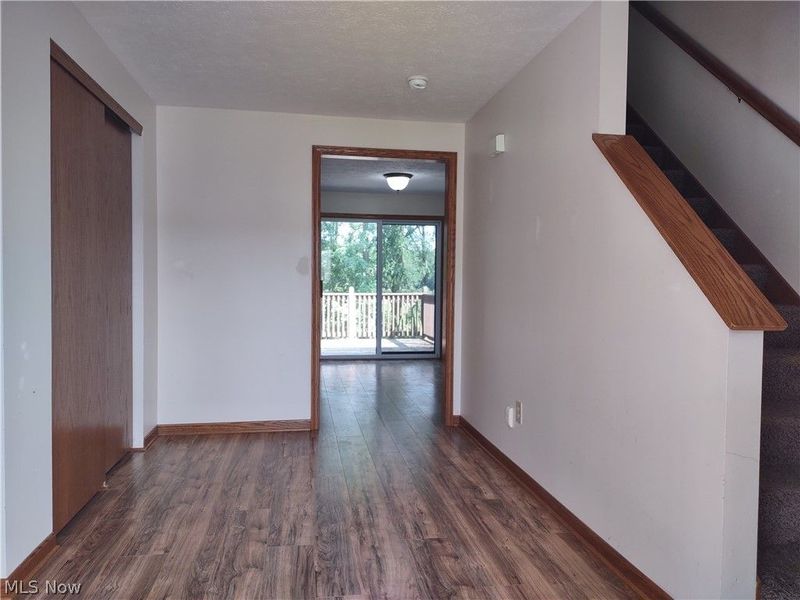 1608 Spring Village Lane, Ontario, OH 44906 Photo 10