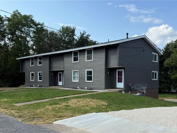 344 Oak Manor Avenue NE, Massillon, OH 44646
