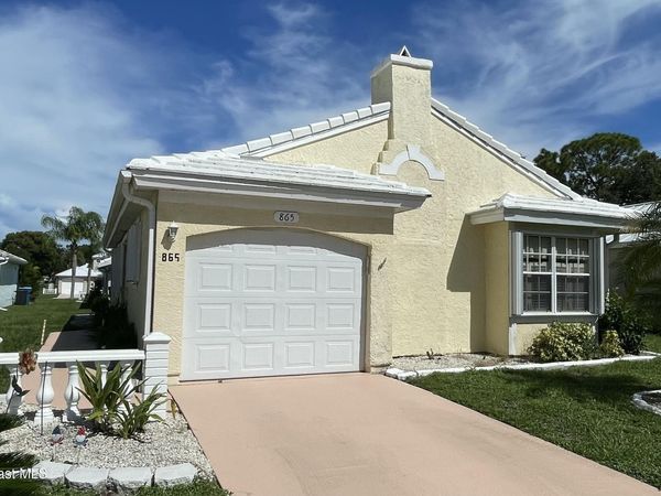 865 Bracken Terrace NE, Palm Bay, FL 32905