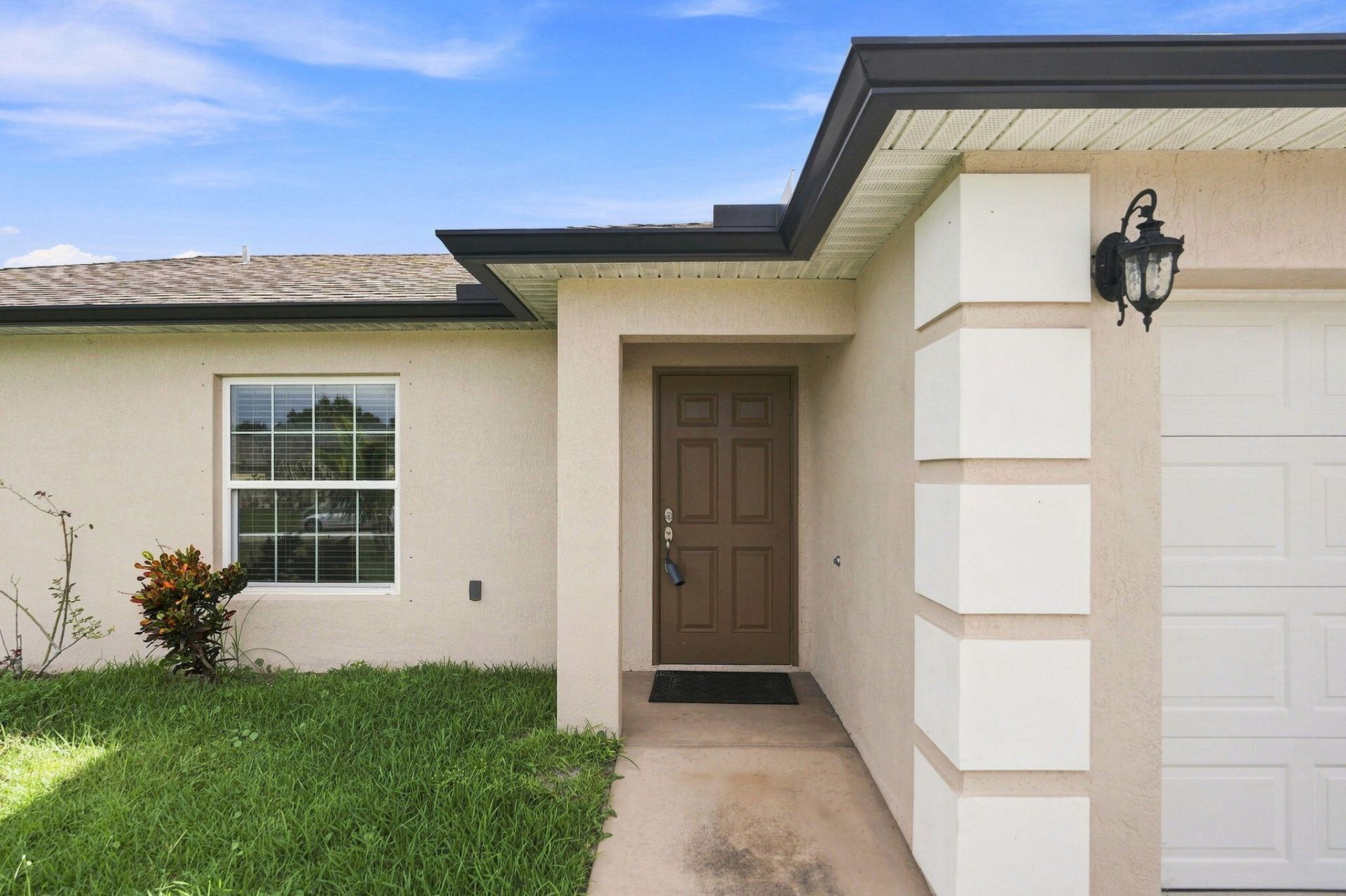 538 SW Prado Avenue, Port Saint Lucie, FL 34983 Photo