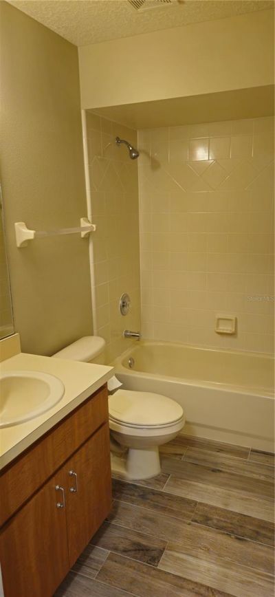 1568 Grove Court, Tavares, FL 32778 Photo