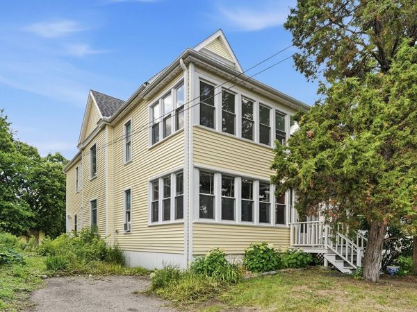 606 20th Avenue S, Minneapolis, MN 55454